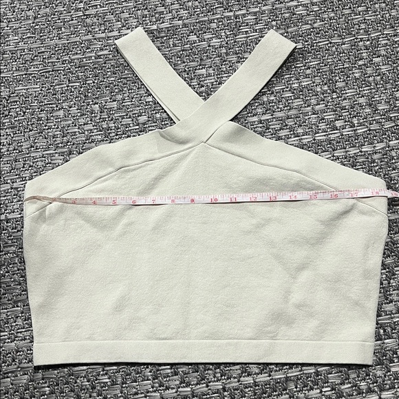 Babaton | Sculpt Knit Cross Cropped Top - Picture 9 of 10